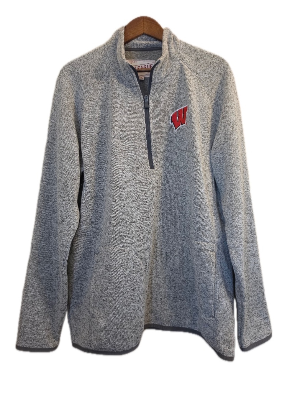 League 91 Sweatshirt Mens XL Gray‎ 1/4 Zip Pullover Fleece Wisconsin UNI Logo